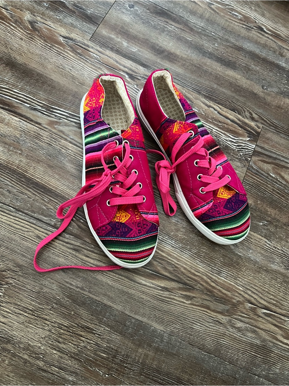 inkkas Pink Multicolor Patterned Canvas Lace-Up Sneakers